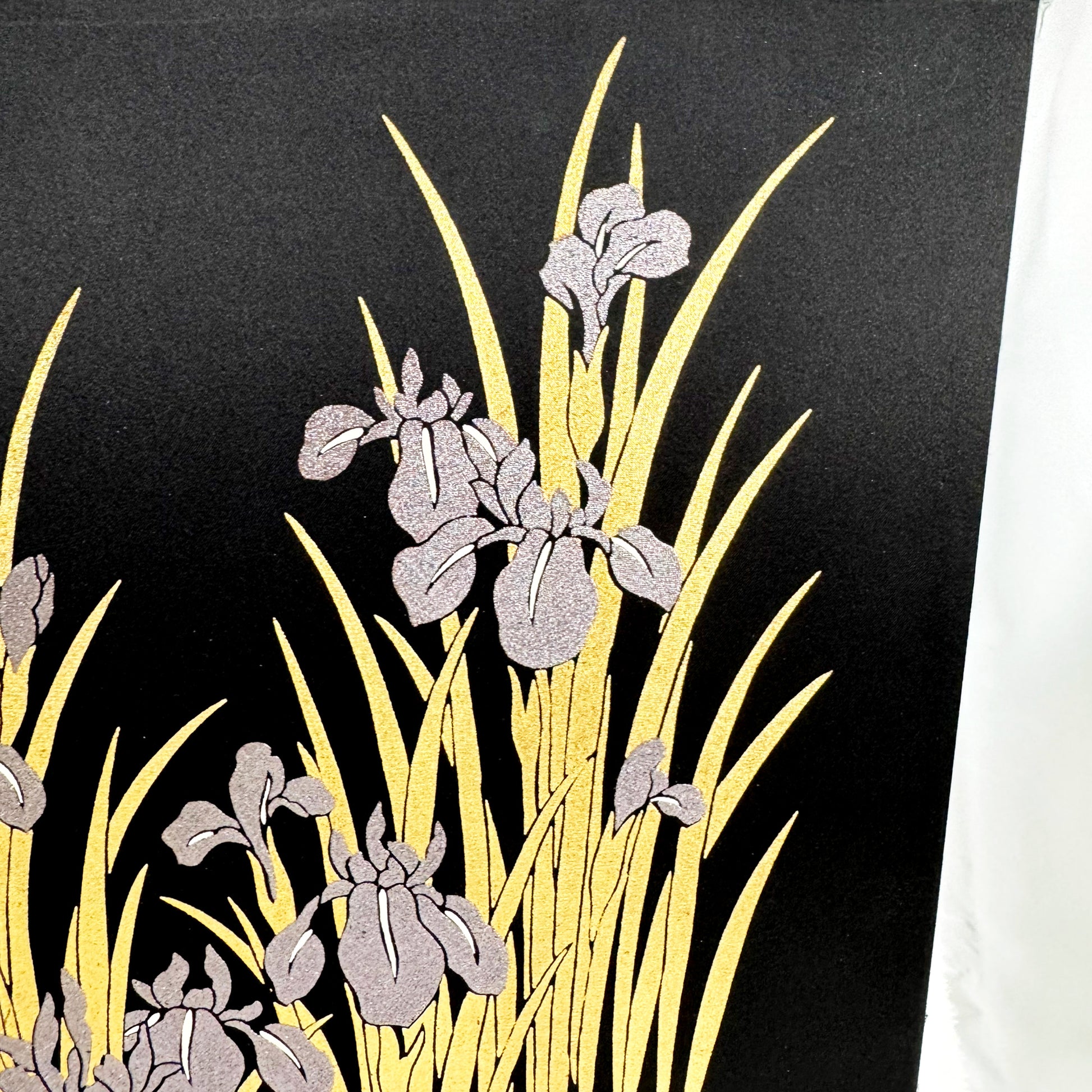 Gold-Embellished Folding Screen with Iris Motif by Gahou 02