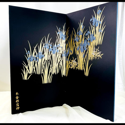 Gold-Leaf Folding Screen with Iris Motif (Byōbu) 01