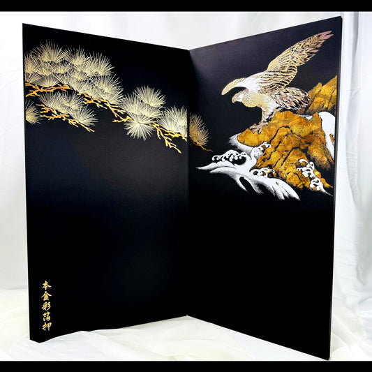 Gold-Leaf Folding Screen with Pine and Hawk Motif | Byōbu 01