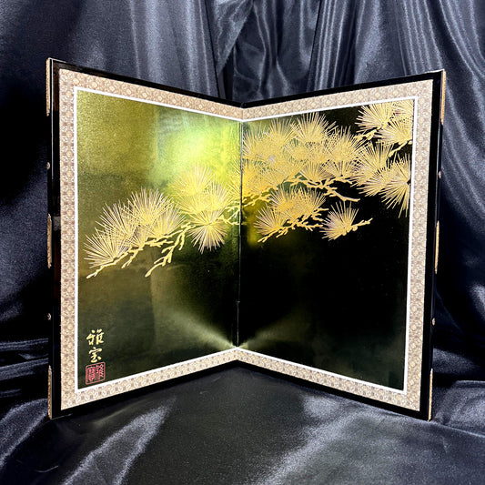 Gold Pine Folding Screen by Gahō Noguchi (2-panel Byōbu) 01