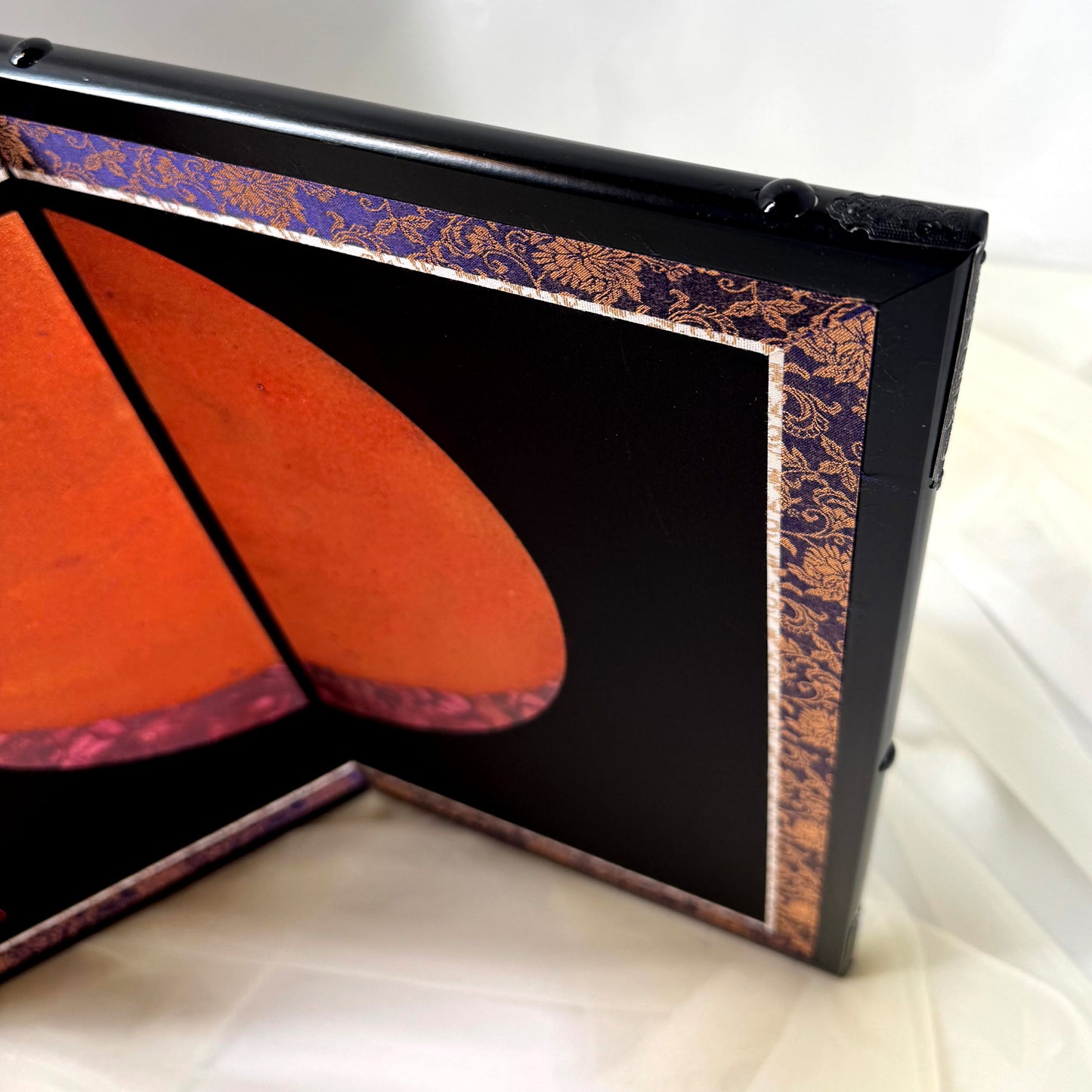 Japanese Folding Screen Byōbu | Red Moon Motif by Gahō 03