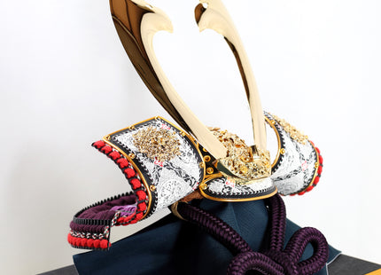 Kabuto (Helmet) by Miyachū: White Brocade Decorative Armor