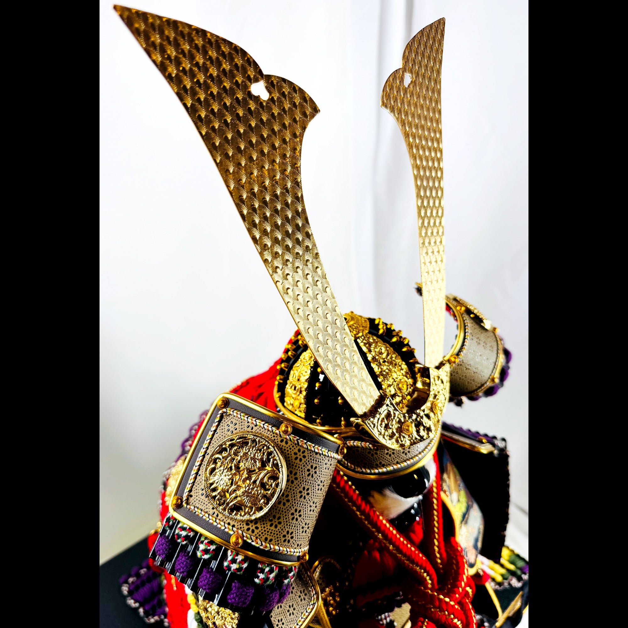 Samurai Armor Yoroi Display by Bushu Tensei | Special Edition with