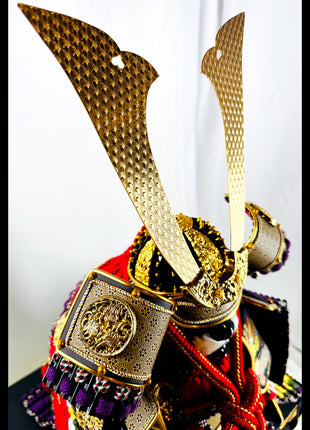 Samurai Armor Yoroi Display by Bushu Tensei | Special Edition with Storage Base 07