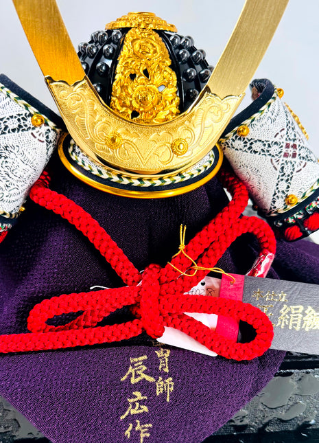 Samurai Kabuto Helmet Display by Master Artisan Tatsuhiro | With Lacquered Base 02