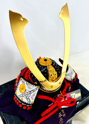 Samurai Kabuto Helmet Display by Master Artisan Tatsuhiro | With Lacquered Base 03