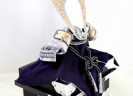 Samurai Kabuto Helmet with Dragon Design 04
