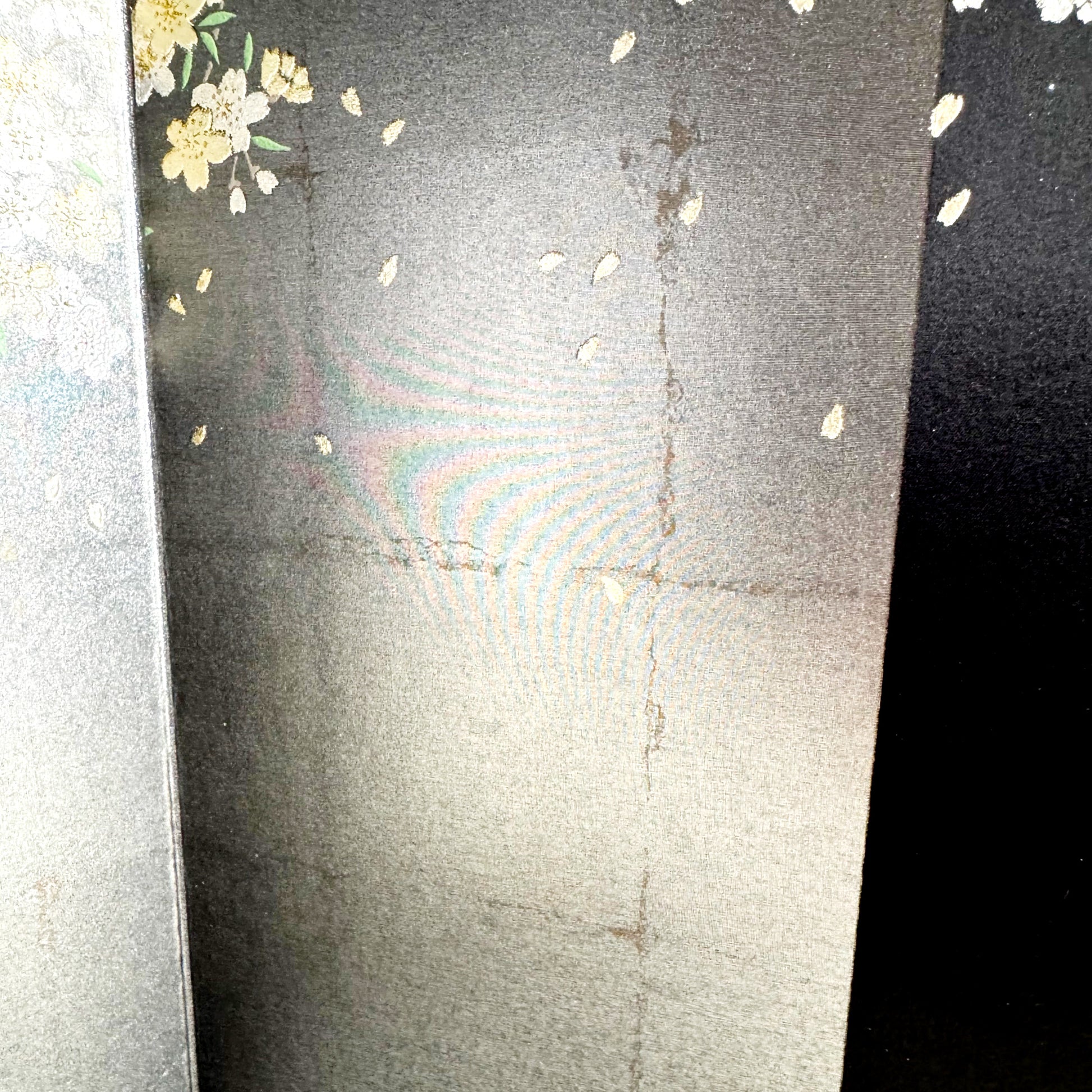 Silver Leaf Folding Screen with Sakura Design 05