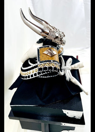 Takeda Shingen Kabuto Helmet with Storage Base by Shinko 04