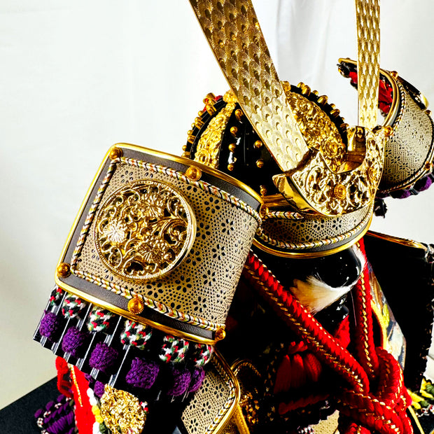 <h2>JAPANESE INTERIOR OBJECTS</h2>